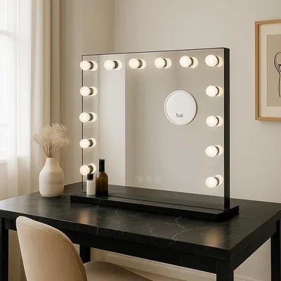 Immagine prodotto di Specchi da trucco con illuminazione a LED e regolazione dell'intensità luminosa