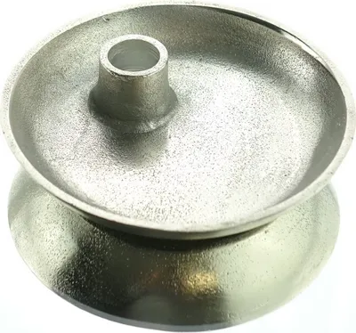 Produktbild von Spitzkerzenhalter Silberfarben Ø 15 cm aus Aluminium