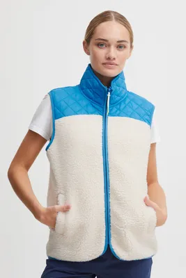 Produktbild von OXMO OXBetty Damen Weste Fleece Outdoor Weste hochwertiges Teddy Material Reißverschluss mit hochabschließendem Kragen Regular Fit