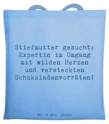 Produktbild von Mr. & Mrs. Panda Shopping Tasche Spruch Stiefmutter Expertin - Sky Blue - Geschenk, Laptoptasche, handgemacht, humorvolle Sprüche, Stoffbeutel, Jutebeutel, Handarbeit