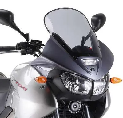 Obrázok produktu pre Čelné sklo GiVi tónované 400 x 325 mm pre Yamaha TDM 900 (02-14)
