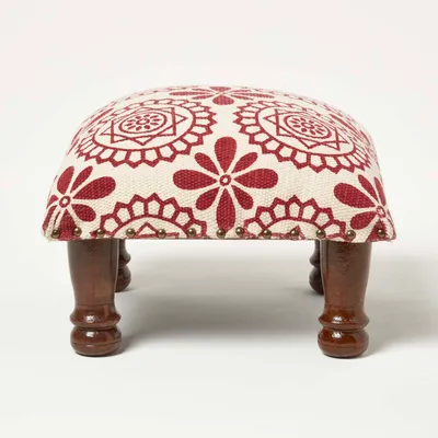Immagine prodotto di HOMESCAPES Pouf imbottito Cassia rosso-bianco con gambe in legno, 40 x 40 x 25 cm