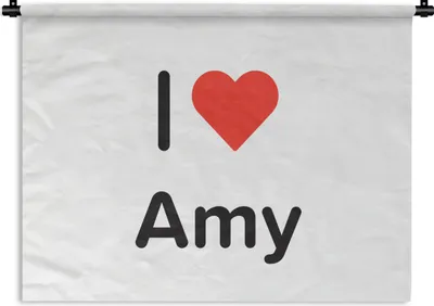 Produktbild von MuchoWow® Wandteppich Wandbehang Ich liebe - Amy - Mädchen 90x67.5 cm Tapisserie Dekoration Wandtuch - Fototeppich - Wand-Skulpturen