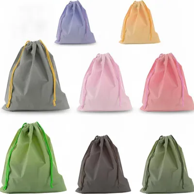 Produktbild von Dripio - Wasserdichte Packbeutel-Set - 8 Stück - Nylon, KI-generiertes Bild