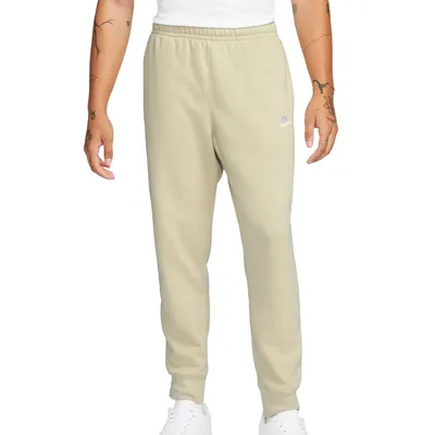 Produktbild von Nike Sportswear Club Fleece Jogginghose Herren