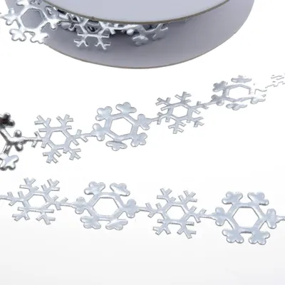 Produktbild von SekleBo® - Schneekristalle - silber - 25 mm  - 9,1 m Rolle - 94509-20