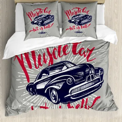 Produktbild von ABAKUHAUS Autos Bettbezug, Muscle Car Hot as Hell, Milbensicher Allergiker geeignet mit Kissenbezügen, 200 cm x 200 cm - 80 x 80 cm, Marine-Blau-Rot Hellgrau