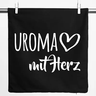 Produktbild von Huuraa Kissenbezug Uroma mit Herz 40x40cm Black Baumwolle Dekokissenbezug Geschenkidee
