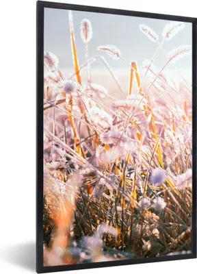 Produktbild von MuchoWow® Gerahmtes Poster Gras - Sonne - Winter - Schnee 60x90 cm - Poster mit Schwarzem Bilderrahmen Wandposter Rahmen Foto Bilder - Kunst