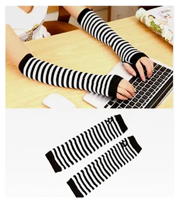 Produktbild von 1 Paar schwarz-weiß gestreifte lange Armwärmer fingerlose Handschuhe gestrickt Handgelenk Armstulpen mit Daumenloch dehnbare Handschuhe Winter Wärmeschutz für Frauen und Mädchen