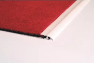 Produktbild von Prinz Einschubprofil einseitig Weich-PVC braun selbstklebend 30 x 1000 mm