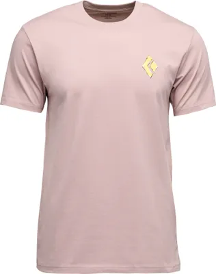 Beige T-Shirt "M Shredded Ss Tee" von Black Diamond mit kleinem Logo auf der Brust.