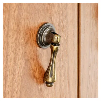 Produktbild von 4 Stücke Vintage Schrank Knöpfe, antike Messing Single Hole Schubladengriff, antike Schubladengriffe, Schrank Türknöpfe, hängende Pull Schubladengriffe