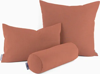 Produktbild von SCHÖNER LEBEN. Kissenhülle Outdoor uni terracotta div. Größen Größe 30x50cm (HxB) 30x50cm (HxB) Größe