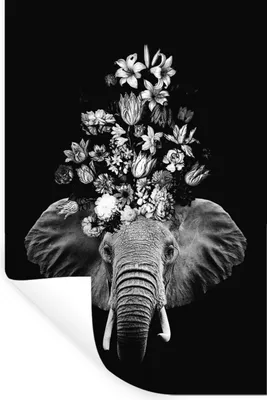 Produktbild von MuchoWow® Wandtattoo Wandsticker Wandaufkleber Elefant mit Blumen vor schwarzem Hintergrund - schwarz und weiß 80x120 cm Selbstklebend und Repositionierbar - Repositionierbar - Wasser abweisend