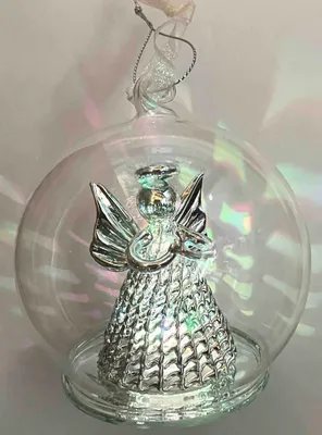 Produktbild von Glaskugel mit Engel, mit Beleuchtung, Farbwechsel und Timer.