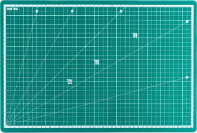 Produktbild von PRETEX Schneidematte im A3 Format Material: PVC mit selbstschließender Oberfläche Maße: 45 x 30 cm Farbe: Grün