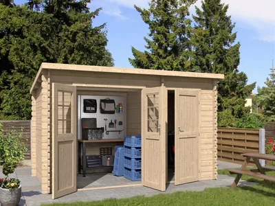 Produktbild von WOODTEX Naturbelassen Gartenhaus Blockbohlenhaus Aster 2 B Zweiraumhaus, Pultdach 28 mm Blockbohlen Fichtenholz, Gerätehaus mit Trennwand, Doppelflügeltür mit Glas, Profilzylinderschloss, Montageanleitung