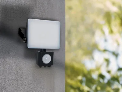 Obrázek produktu pro Venkovní Led Reflektor Černé Barvy Se Senzorem, 20W, 4000K - Lf7022S