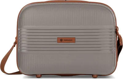 Produktbild von Farmhood Beauty Case Eco Edition 02 Beautycase Cappuccino grau