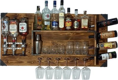 Creative Cooper Dřevěná police s dávkovačem nápojů | Nástěnný dávkovač alkoholu pro 3 lahve | 120x60x14 cm | Vintage & Rustic | Whisky, Gin, Schnapps | Barmanský dárek | Nástěnný bar pro obývací prostor