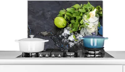 Produktbild von KitchenYeah®  Spritzschutz Küche - Küchenrückwand - Wandschutz für Herd und Spüle - Cocktail - Mojito - Eiswürfel 60x40 - Alu-Dibond (Alternative zum Spritzschutz aus Glas) - Hitzebeständig - Herdspri