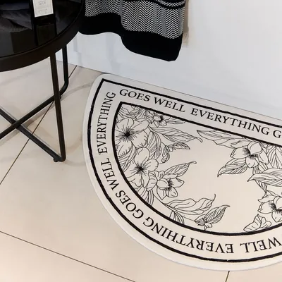 Obrázek produktu pro Koupelnová předložka | PUELLA | mikrovlákno půlkruhové | 50x80 cm | 703959