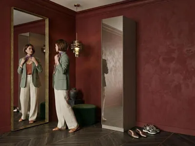 Image de Armoire individuelle, style moderne, gris, confortable, idéale pour la chambre