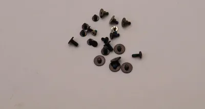 Produktbild von Lenovo SCREW FRU SCREW KIT ThorP P-3 (5S10Z89209)