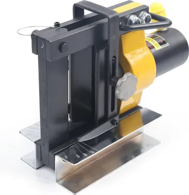Produktbild von CB 150D Hydrauliczna giętarka do szyn miedzianych Giętarka do szyn o grubości 10MM Gięcie 35300lb Gięcie płyt 16 ton