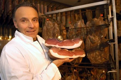 Immagine prodotto di Prosciutto crudo Bernardi intero circa 4,8 kg.