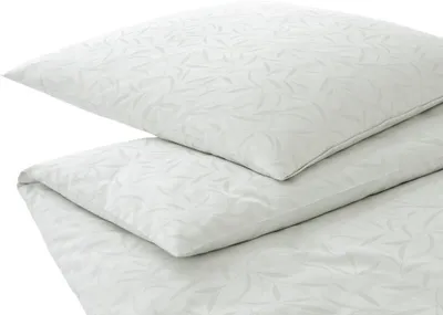 Produktbild von elegante Mako-Satin-Bettwäsche-Garnitur Muriel Farbe pastellgrün Größe 200x220+2x70x90cm