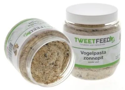 Productafbeelding van Tweetfeed Vogelpasta met zonnebloempitten - aanvullend vogelvoer zonder zout, 250 g