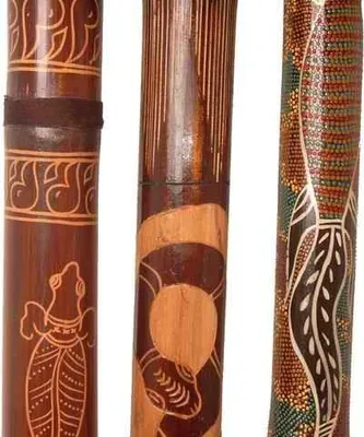 Produktbild von Didgeridoo aus Bambus, beschnitzt