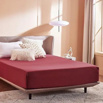 Productafbeelding van Famanu spannenlakens, 180 x 200 cm - Rood, geschikt voor matrassen tot 30 cm hoog