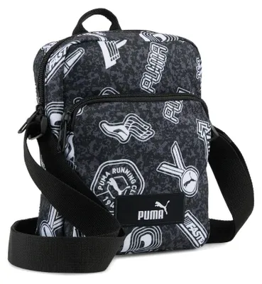 Produktbild von PUMA Umhängetasche Academy AOP Portable Bag PUMA Black-Running Badges AOP schwarz