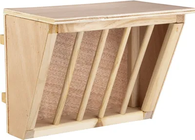 Produktbild von Nagerzubehör Heuraufe mit Sitzbrett natur 25x17x20cm