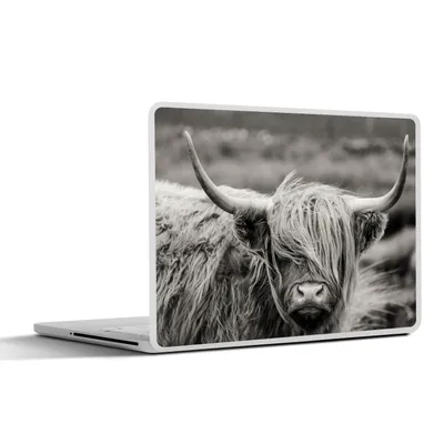 Produktbild von MuchoWow® Laptop Aufkleber Sticker Cover Schottischer Highlander - Kuh - Tiere - Schwarz-Weiß - Ländlich 25x18 cm - Laptop-Deko