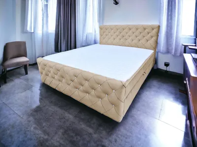 Produktbild von Boxspringbett mit kristallen CARMEN II 160 x200cm Magic Velvet 2279 Beige, zwei Bettkästen und H2 Matratze,Komplett-Set mit Matratze und Topper,