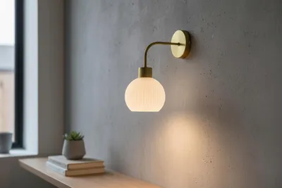 Zdjęcie produktu dla Euro-Lamp Kinkiet ścienny Edi Złoty Klosz Biały prążek 1X60W PRODUCENT