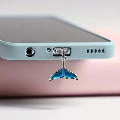 Produktbild von Telefonhüllen-Stoffplüge für USB-C-Ladeanschluss - kleine Stoffplüge als Telefonhängeketten-Accessoires