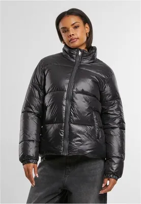 Produktbild von Urban Classics Ladies Recycled Short Shiny Puffer Jacket black 5XL