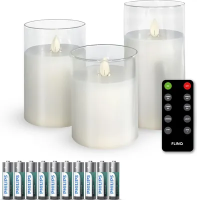 Produktbild von FlinQ LED-Kerzen mit beweglicher Flamme im Smoke-Glas – inkl. Batterien & Fernbedienung mit Timer & Dimmfunktion – Stabkerzen – 3er-Set – Transparent
