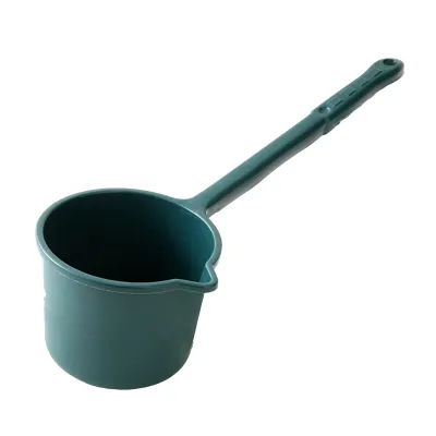 Image de Louche à eau à long manche, louche à eau, louche à eau de cuisine, louche à eau en plastique, louche à bain, louche à eau pour le bain