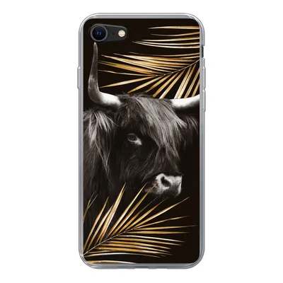 Produktbild von MuchoWow® Handyhülle Schutzhülle Hülle für iPhone 7 Schottischer Highlander - Blätter - Gold Silikon Softcase Handy Hülle - Kartenhalter