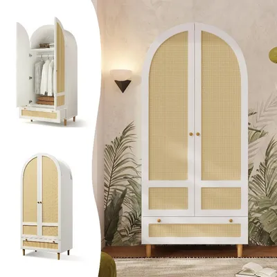 Productafbeelding van Kledingkast 80x50x180 cm, gemaakt van MDF in de kleur wit, met een gebogen voorkant en een rattan-look, voorzien van een kledingstang en een lade, geschikt voor slaapkamer en hal