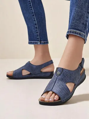 Produktbild von Royalfashion Damensandalen mit Cut-out Leminni, Größe 37