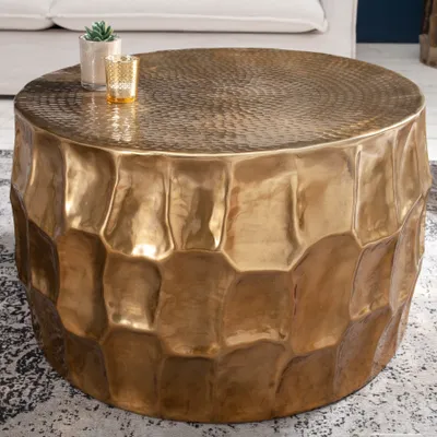 Produktbild von riess-ambiente Runder Couchtisch ORGANIC ORIENT 70cm gold Metall Hammerschlag 3D-Design Beistelltisch Tisch