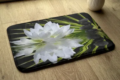 Produktbild von Badteppich Saugfähige - Badezimmer Teppich - Rutschfester Badvorleger Badematte - 75x45 cm - Seerose