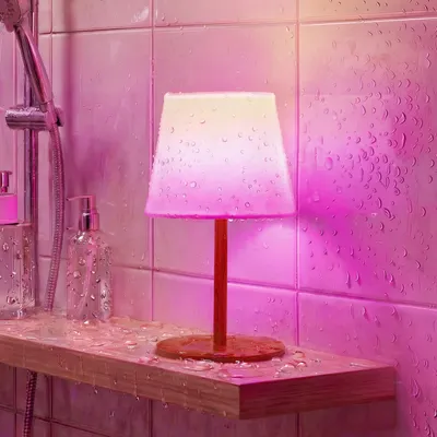 Imagen del producto de Lámpara LED mini inalámbrica: regulable, 8 colores, USB-C